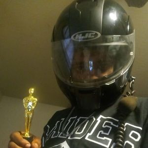 Meet your Posher, Bobby